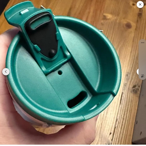 Hello Kitty Green And Cream Coffe/tea Mug - Picture 4 of 4